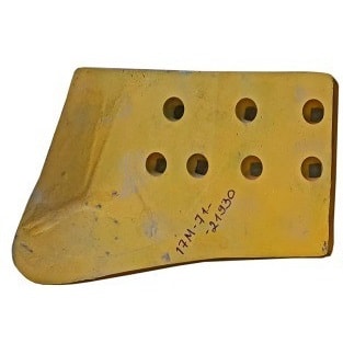 17M-71-21930 Нож левый (Komatsu D275)