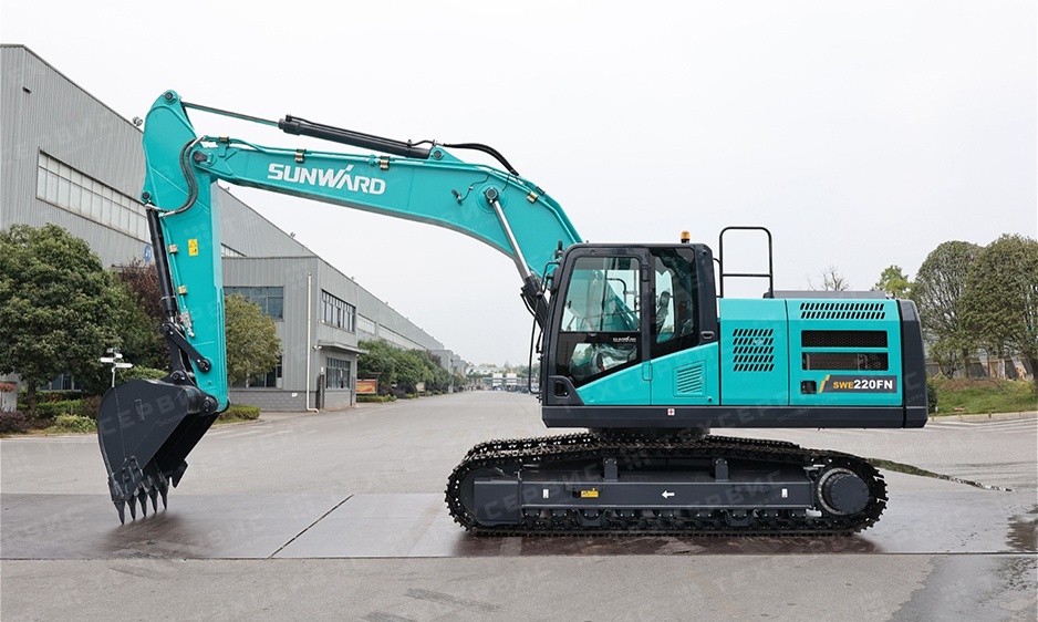 SUNWARD SWE220FN  – строительный гигант с умом
