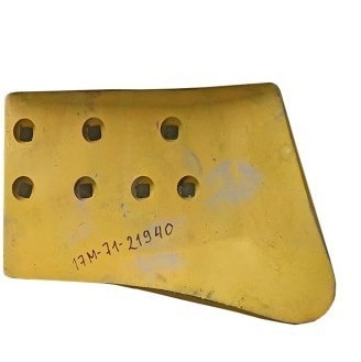 17M-71-21940 Нож правый (Komatsu D275)